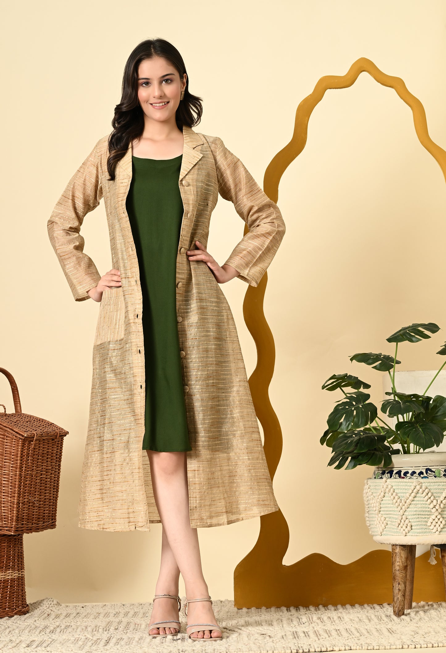 GREEN DRESS WITH LUXE GOLDEN JACKET