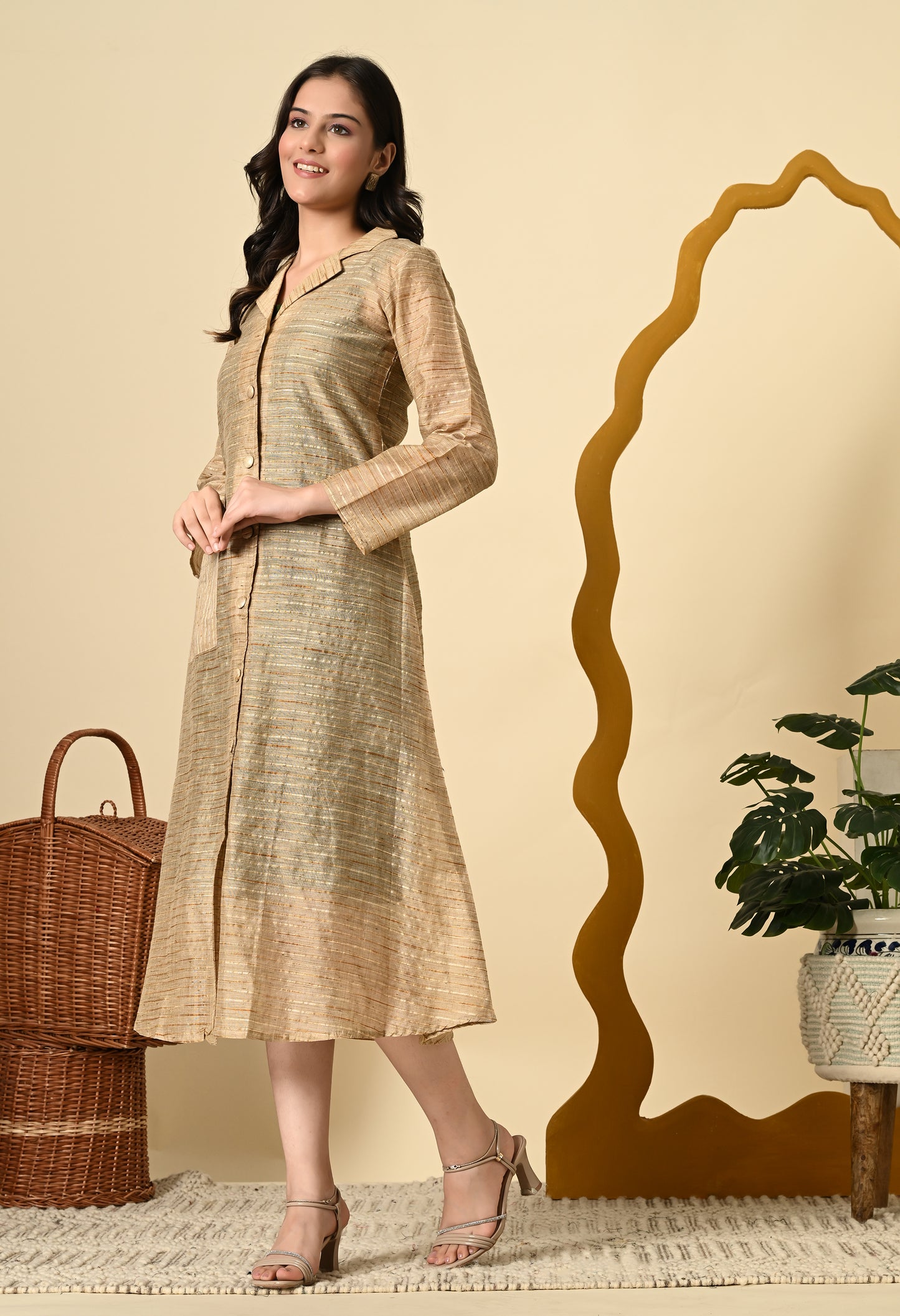 GREEN DRESS WITH LUXE GOLDEN JACKET