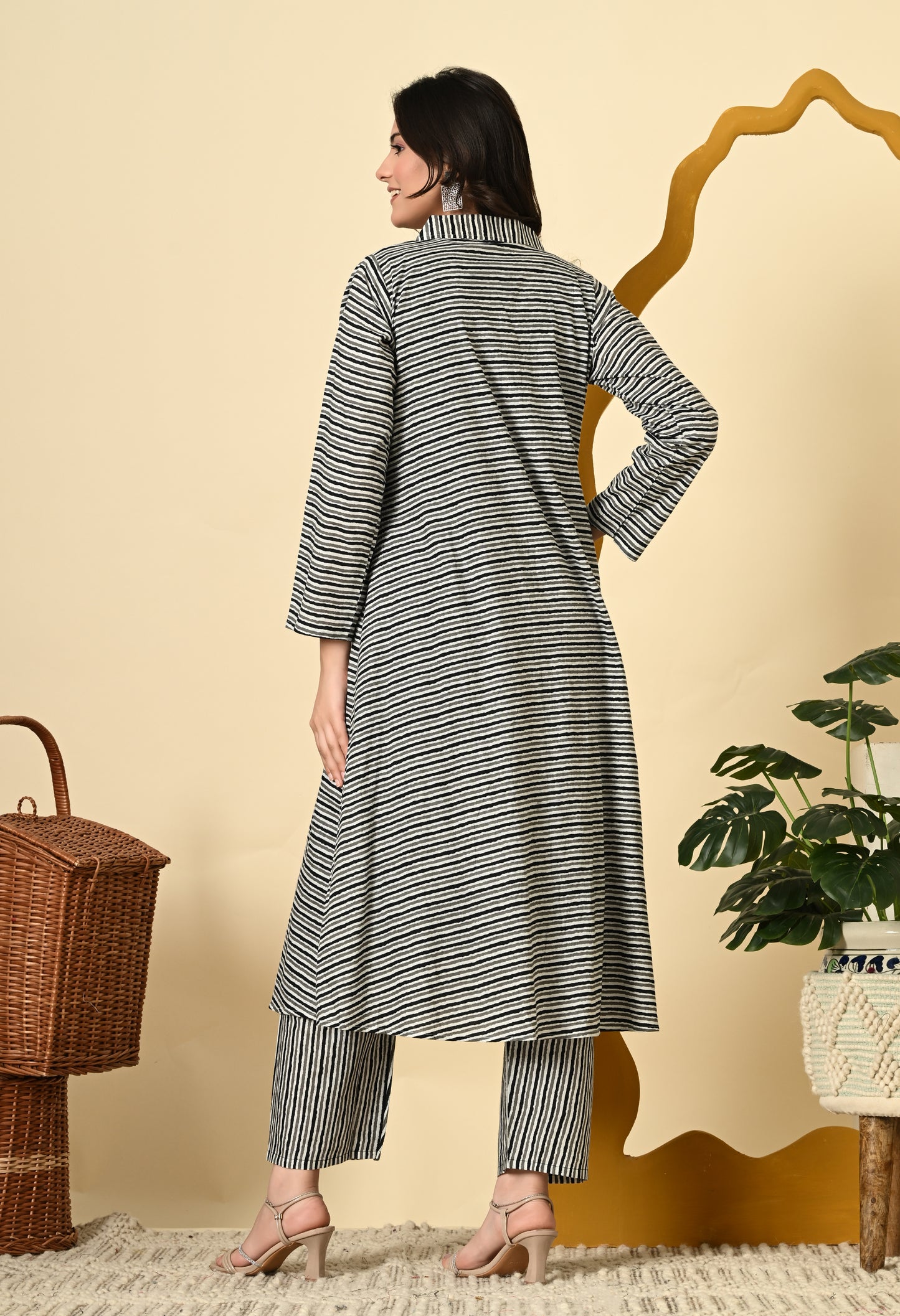 STRIPED CO-ORD SET