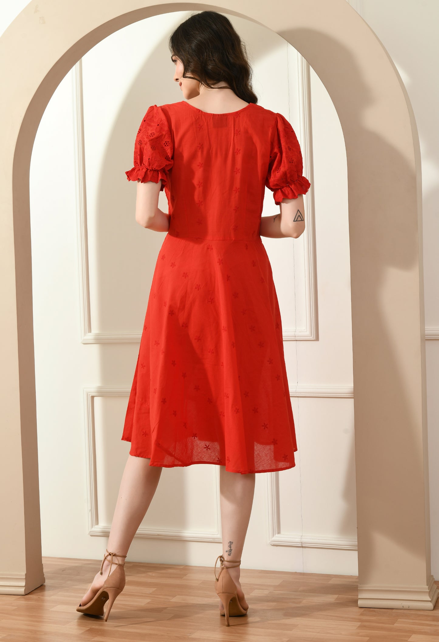 RED HAKOBA DRESS