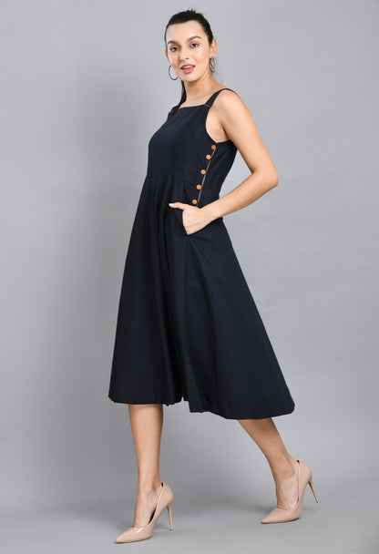 BLUE LINEN WOOD BUTTON DRESS