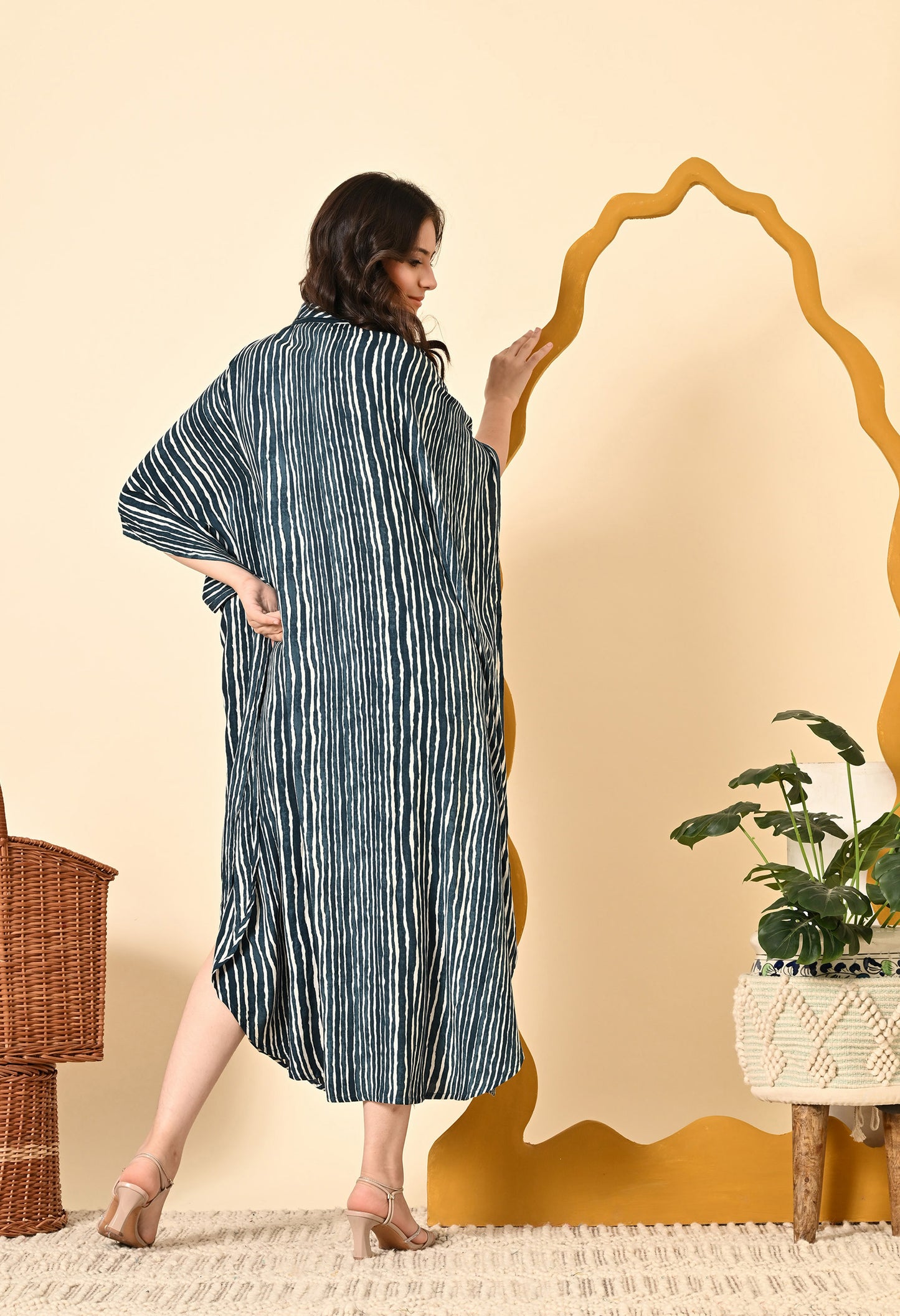 STRIPED KAFTANI DRESS